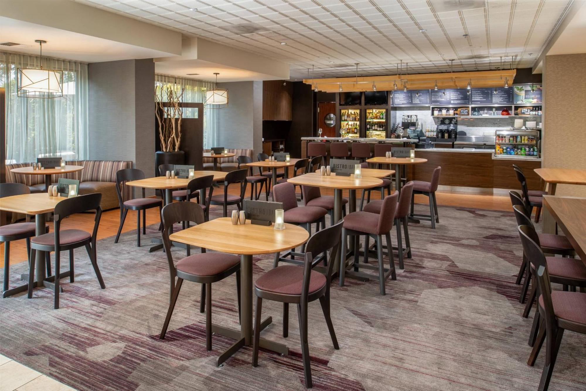 Courtyard By Marriott Portland Airport Ξενοδοχείο Εξωτερικό φωτογραφία