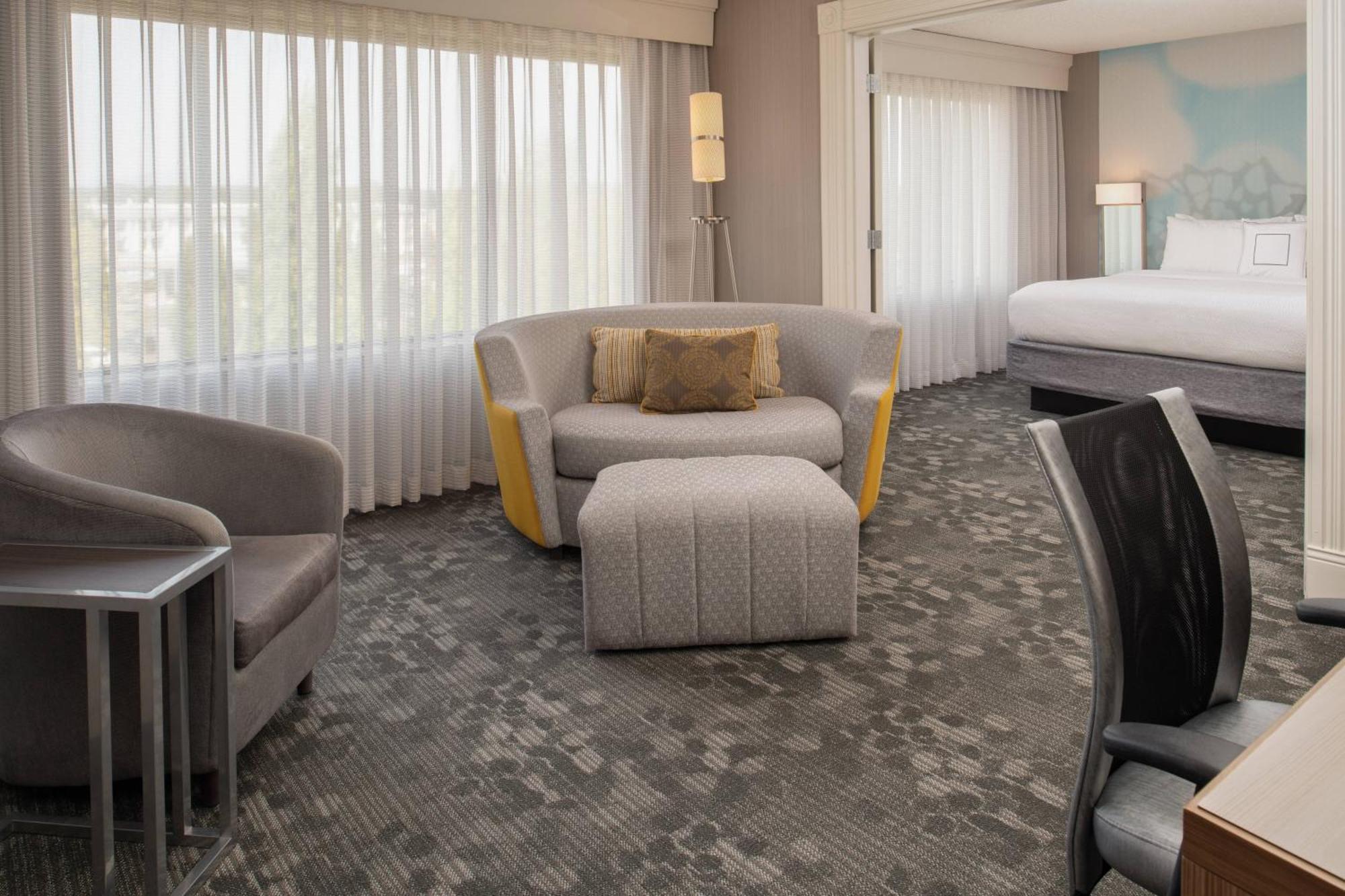 Courtyard By Marriott Portland Airport Ξενοδοχείο Εξωτερικό φωτογραφία