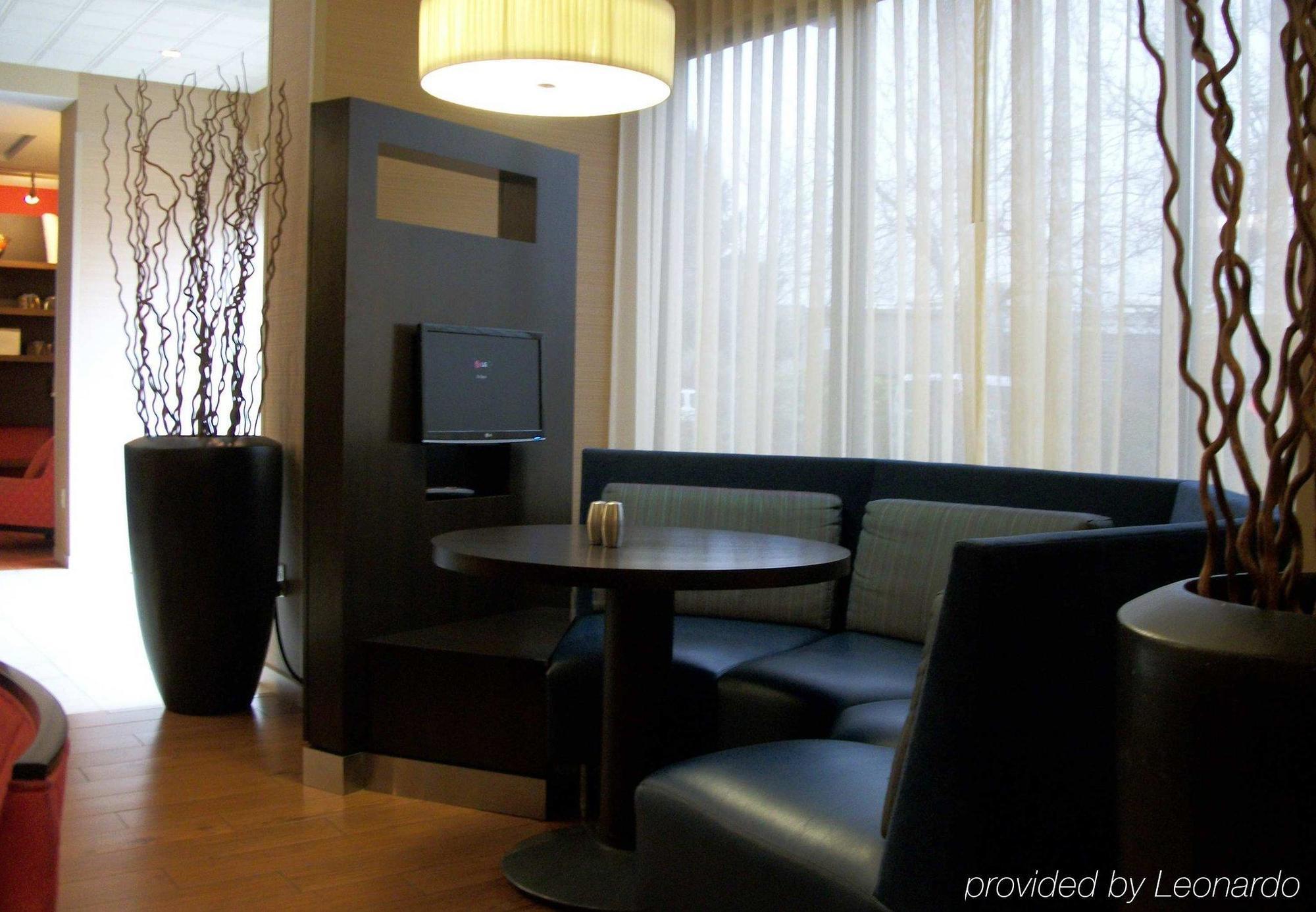 Courtyard By Marriott Portland Airport Ξενοδοχείο Εξωτερικό φωτογραφία