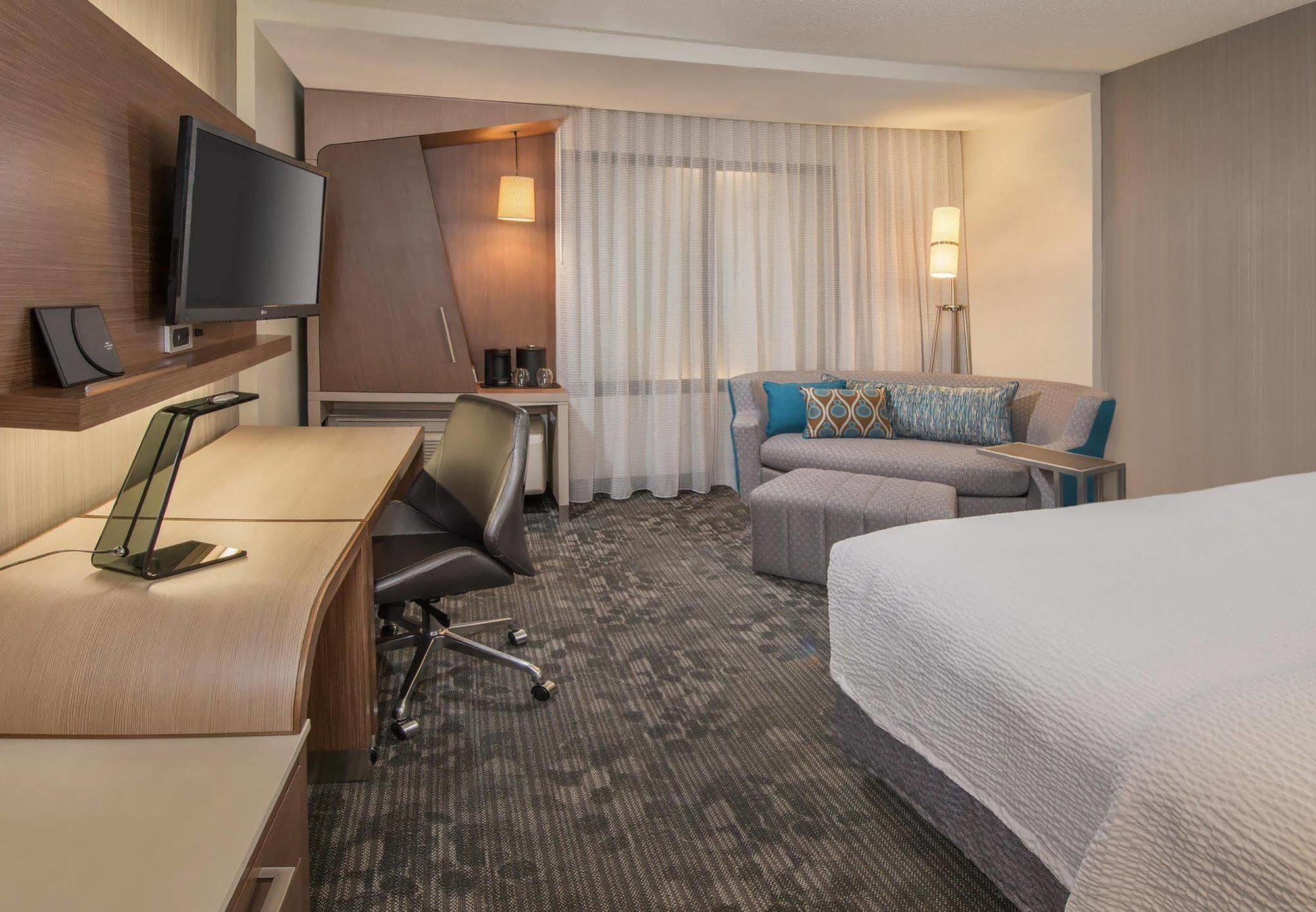 Courtyard By Marriott Portland Airport Ξενοδοχείο Εξωτερικό φωτογραφία