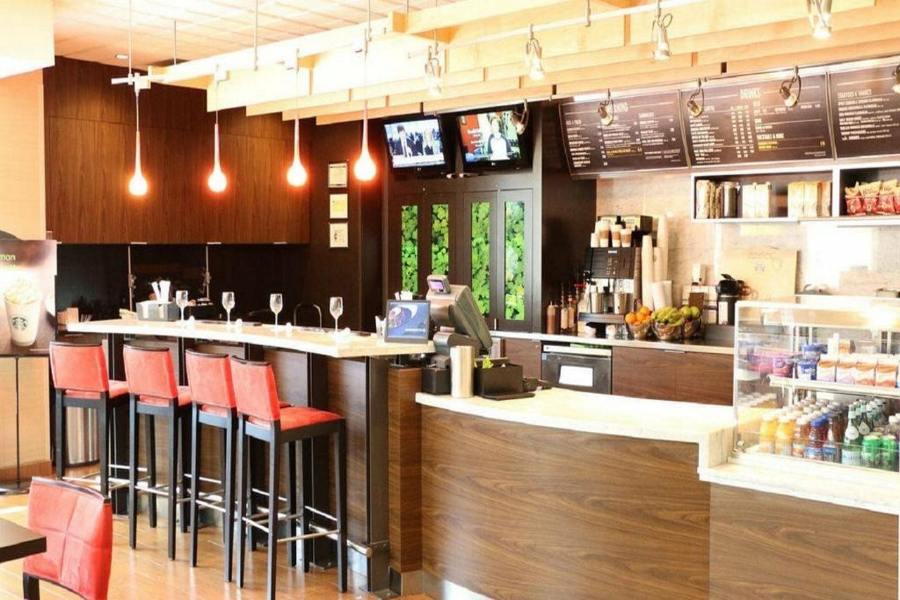 Courtyard By Marriott Portland Airport Ξενοδοχείο Εξωτερικό φωτογραφία