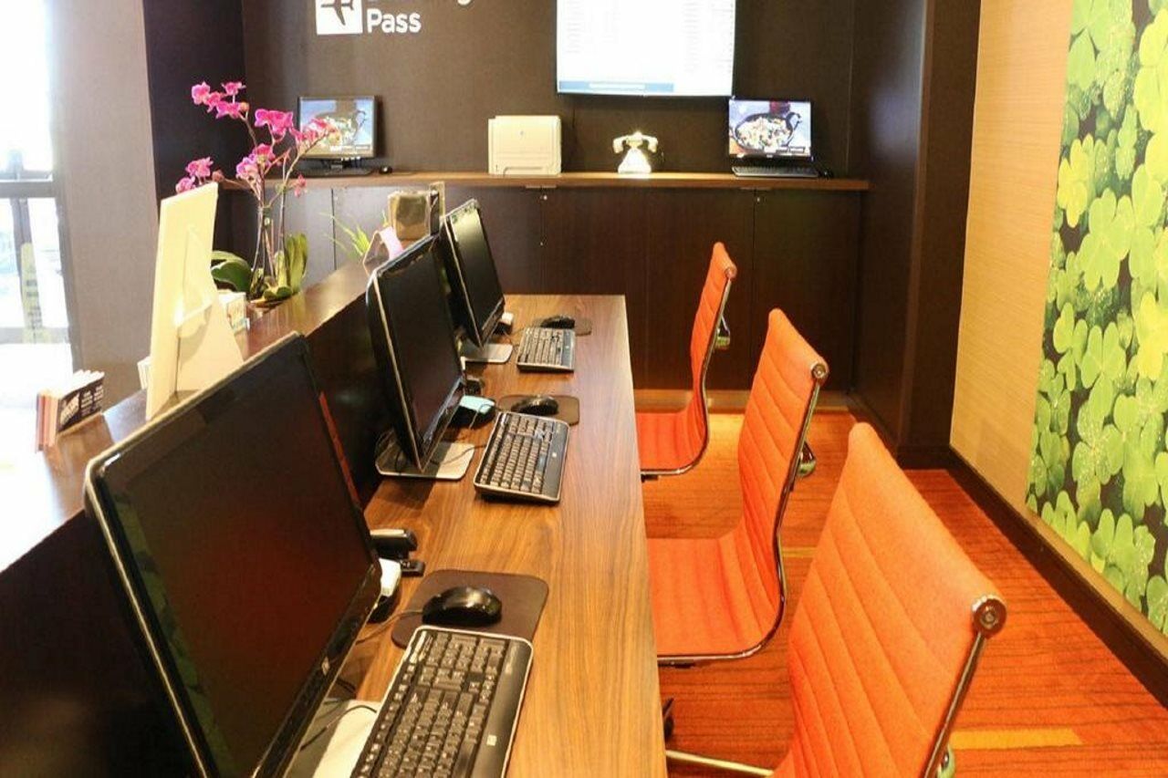 Courtyard By Marriott Portland Airport Ξενοδοχείο Εξωτερικό φωτογραφία