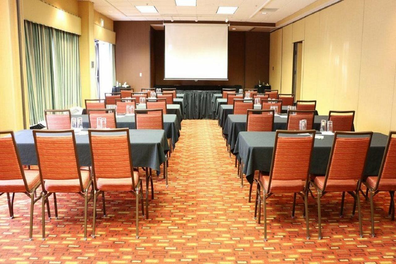 Courtyard By Marriott Portland Airport Ξενοδοχείο Εξωτερικό φωτογραφία