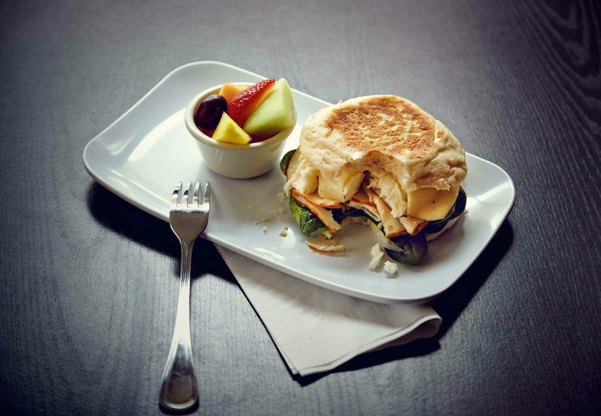 Courtyard By Marriott Portland Airport Ξενοδοχείο Εξωτερικό φωτογραφία
